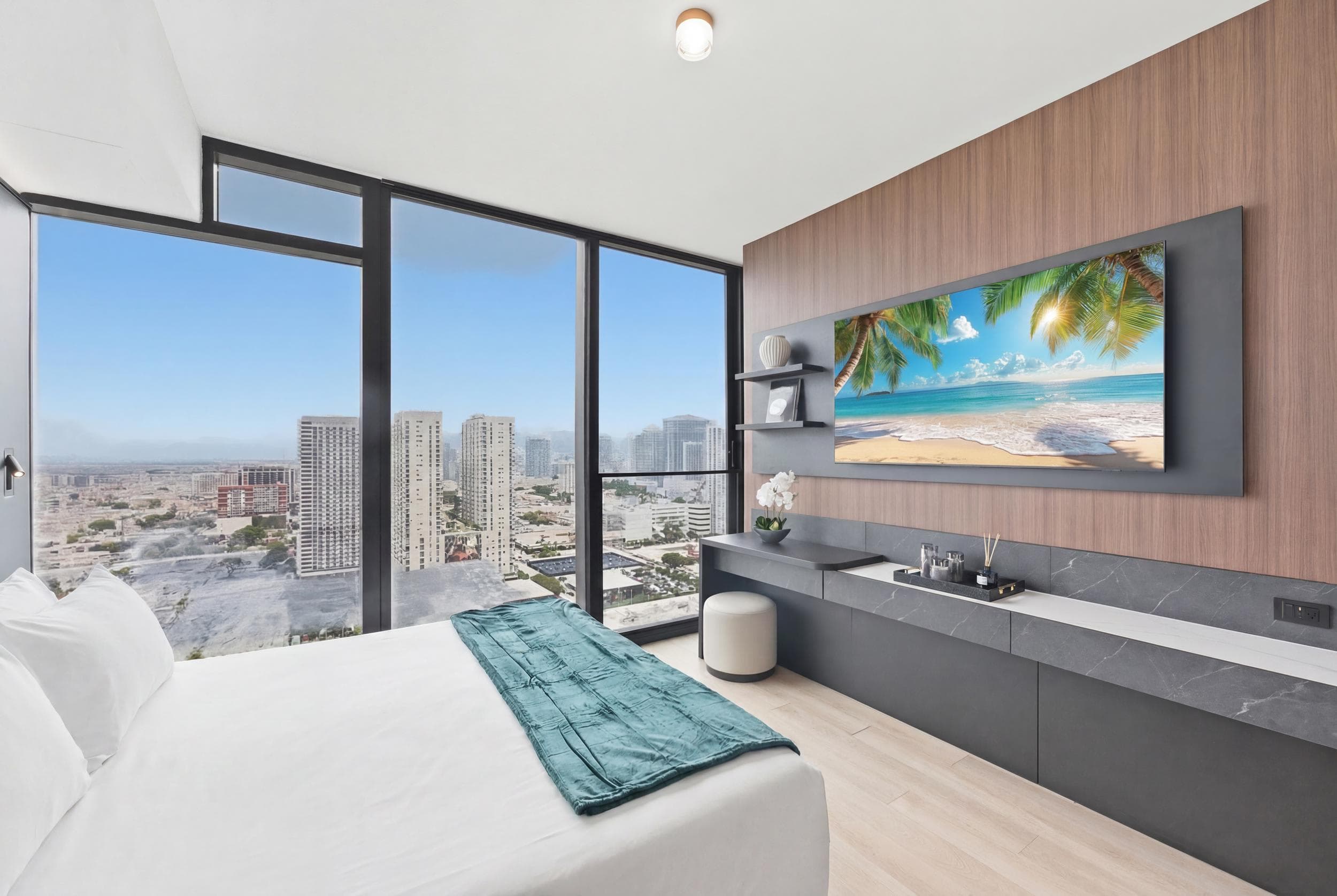 Deluxe E11EVEN Suite with Elite Amenities