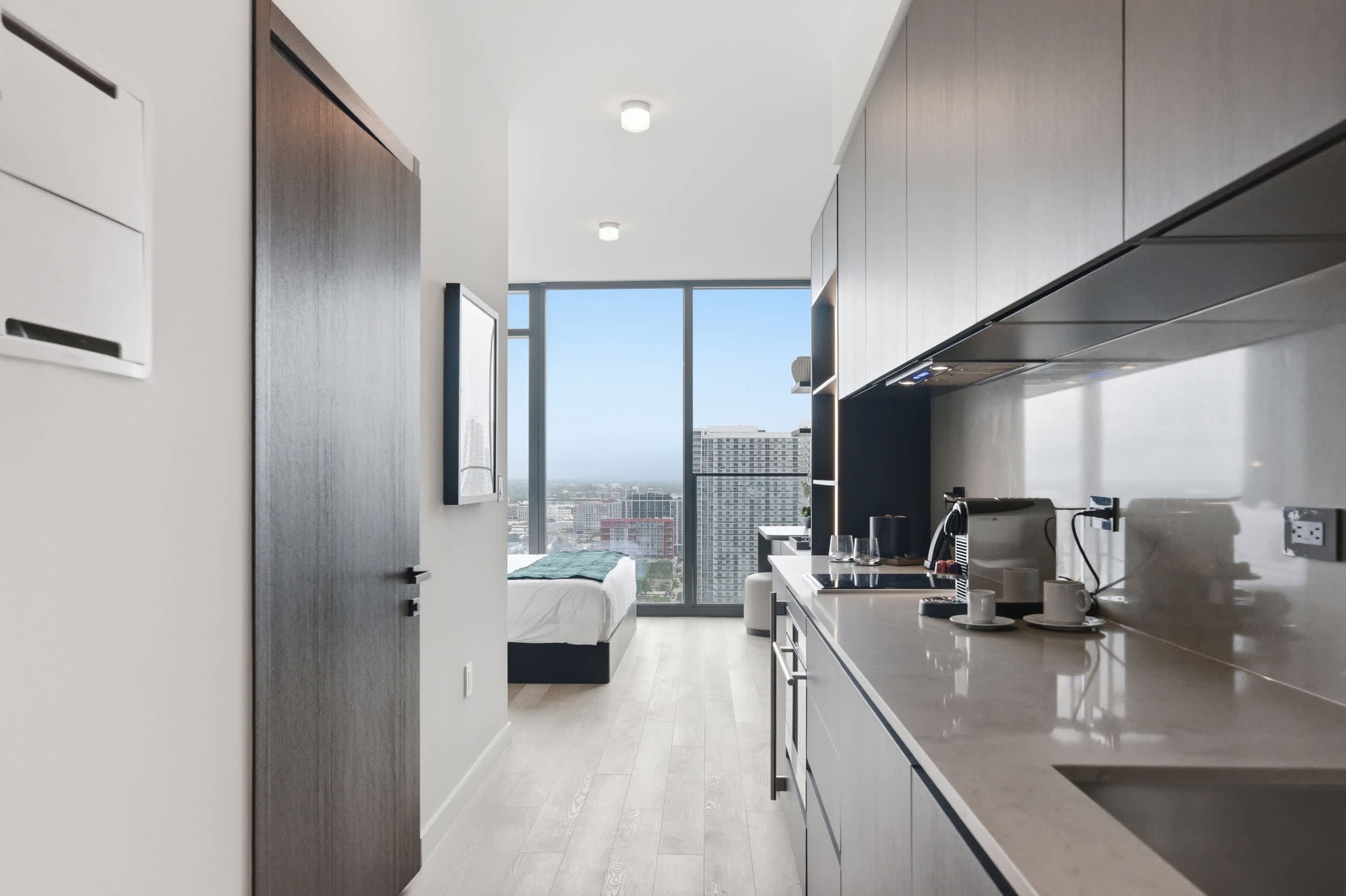 38th Floor E11EVEN Retreat w/ Skyline Views