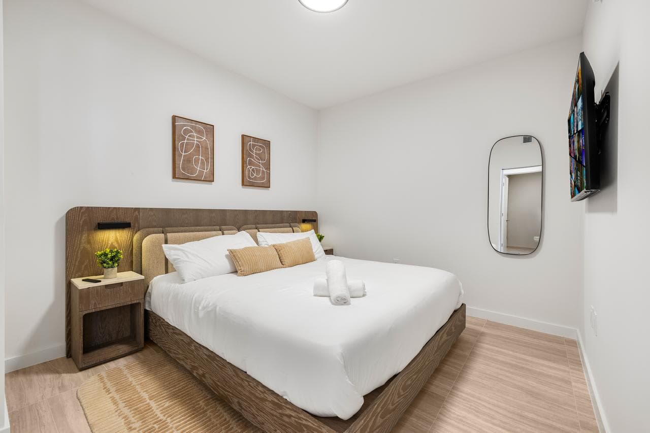 Miami Beach Family Friendly Luxury Condo Sea Views