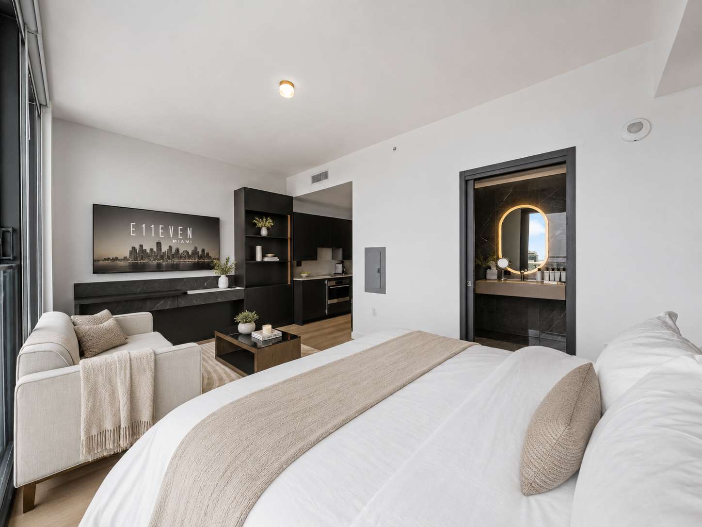 Executive Suite At The E11EVEN Residences