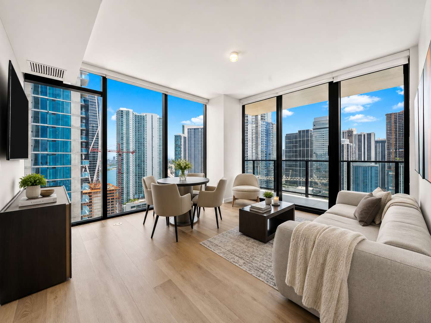 E11EVEN Residences 2 Sided Suite with City Views