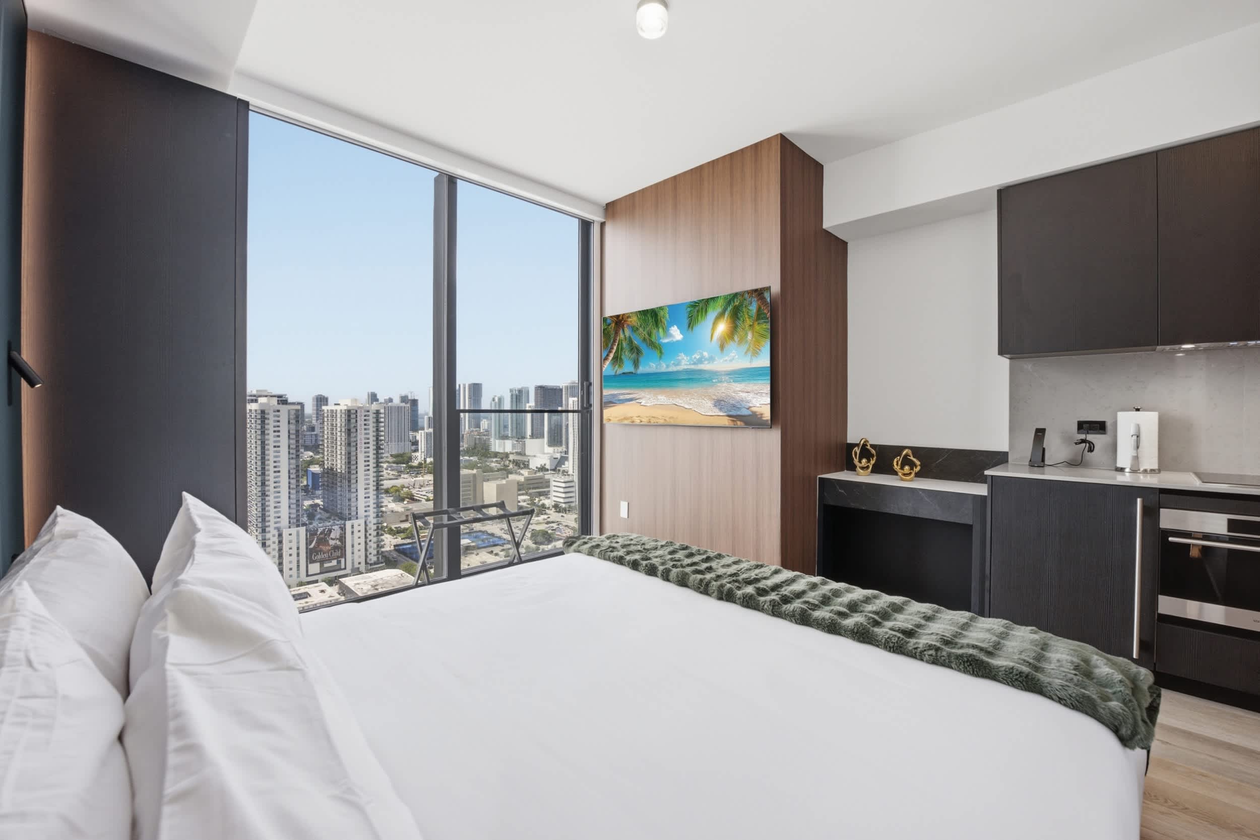 Experience The Brand New E11EVEN Residences