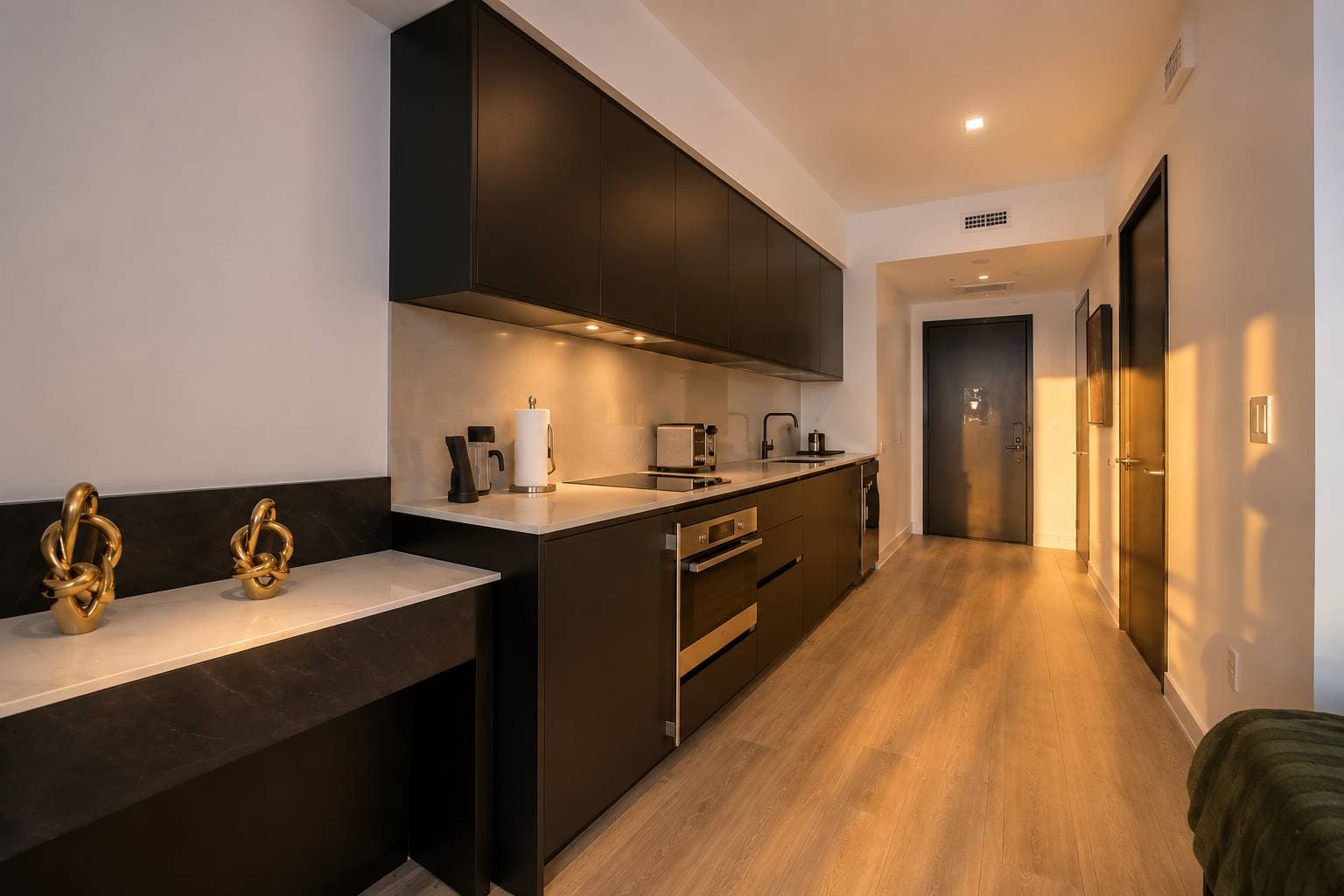 Executive Luxury Suite with Resort Amenities