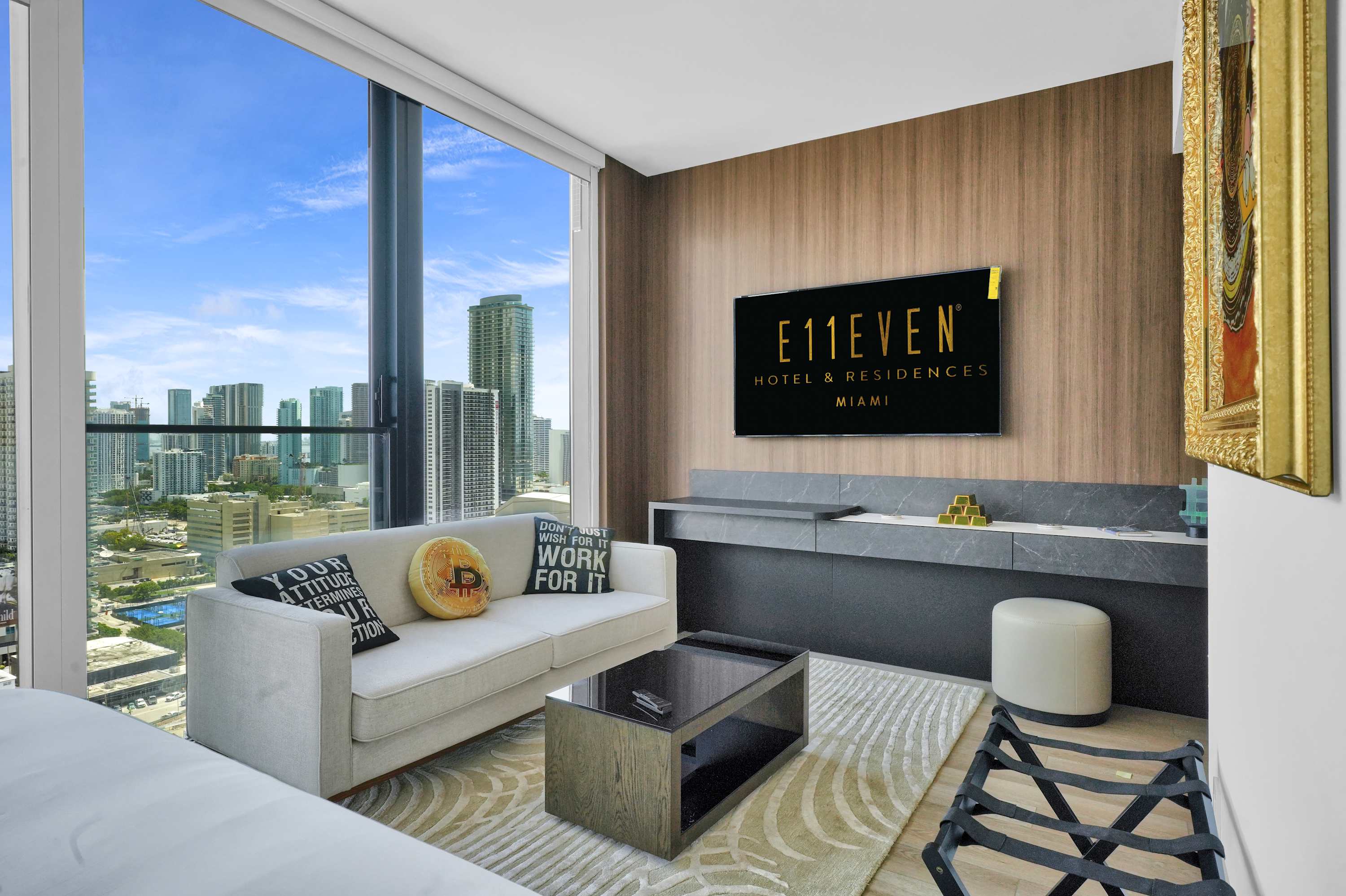 Luxury Downtown Miami Studio with Resort Amenities
